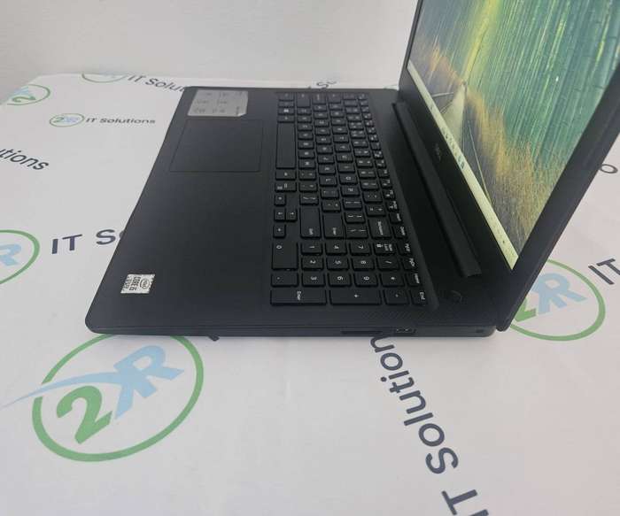 Dell Vostro 15 3590