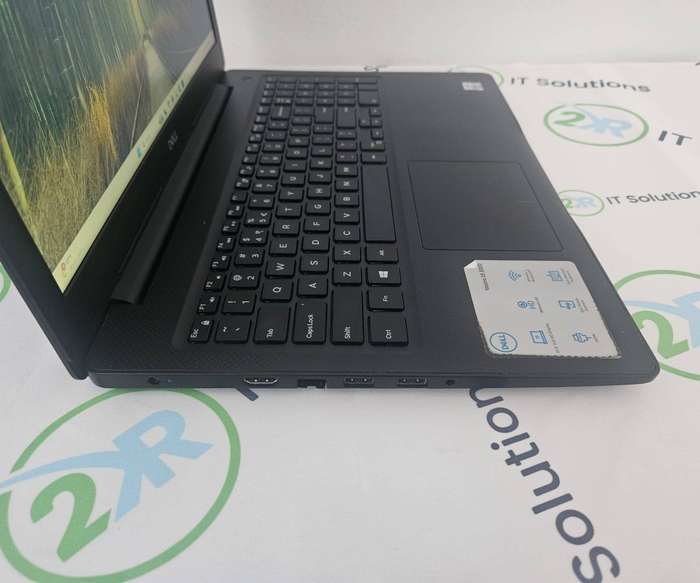 Dell Vostro 15 3590