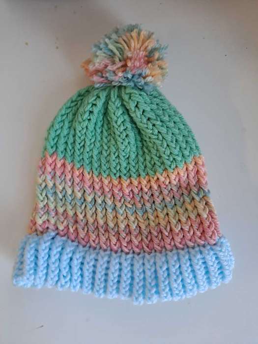 BEANIE. LADIES  (HAT)