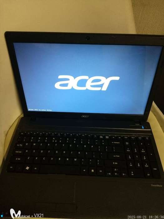 ACER TRAVELMATE Core i5 8GB RAN