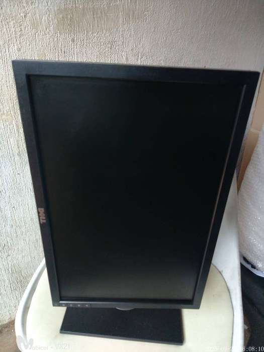 DELL MONITOR 1908WB WITH 4 USB SLOTS