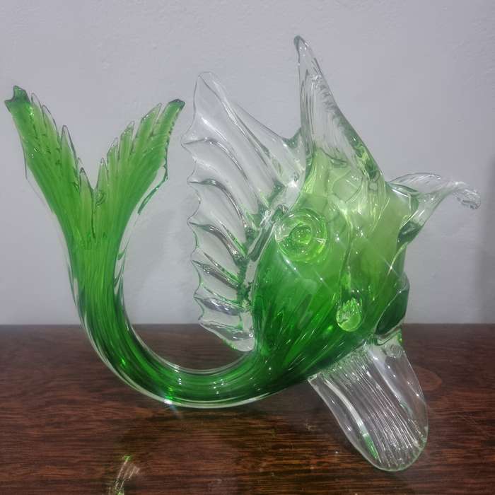 Very rare!!  Murano Italian Green Glass Fighting STUNNING!