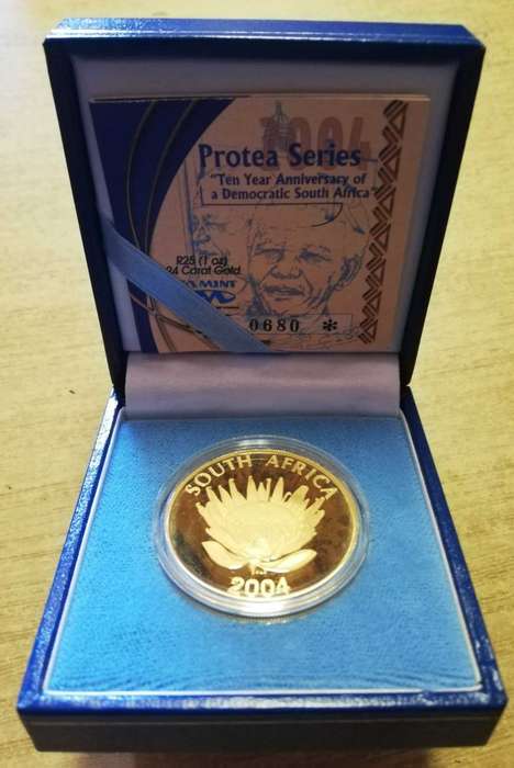 Nelson Mandela 1oz 24 carat gold coin