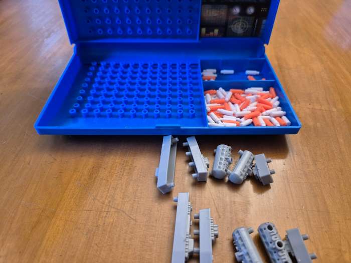 Vintage mini battleships set