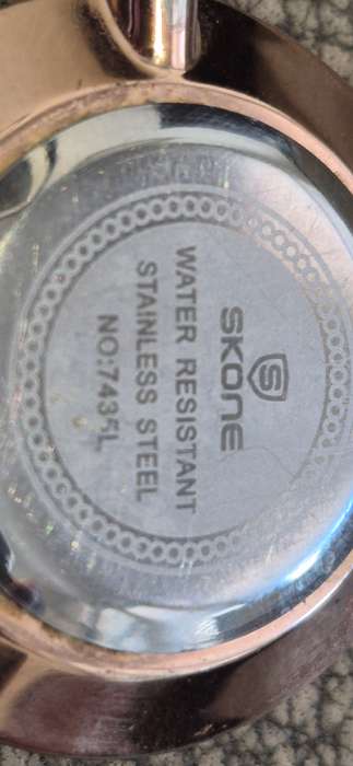 Skone Camden Ladies Watch. 7435L. Rose Gold and White . All Stainless Steel.  Water Resistant. Works