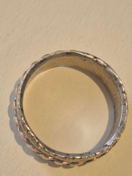 Hand finished chain design smooth irregular edge man ring. Comfort fit.