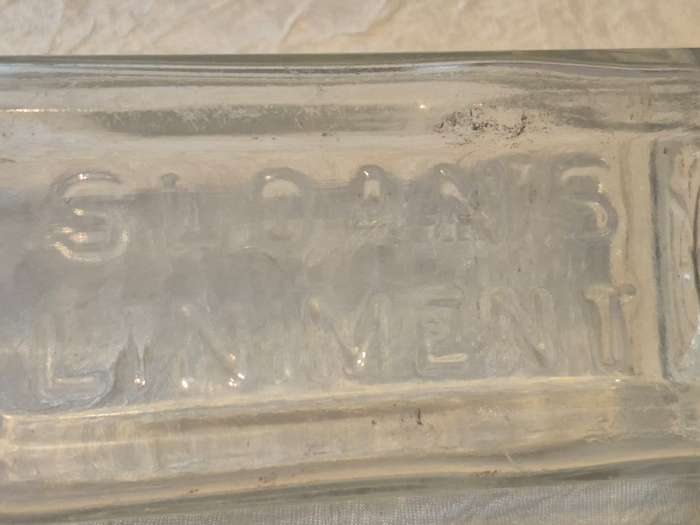 Sloan's Liniment Embossed Bottle. Excellent condition.