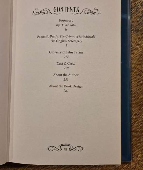 Fantastic Beasts & Crimes of Grindelwald (2 books)