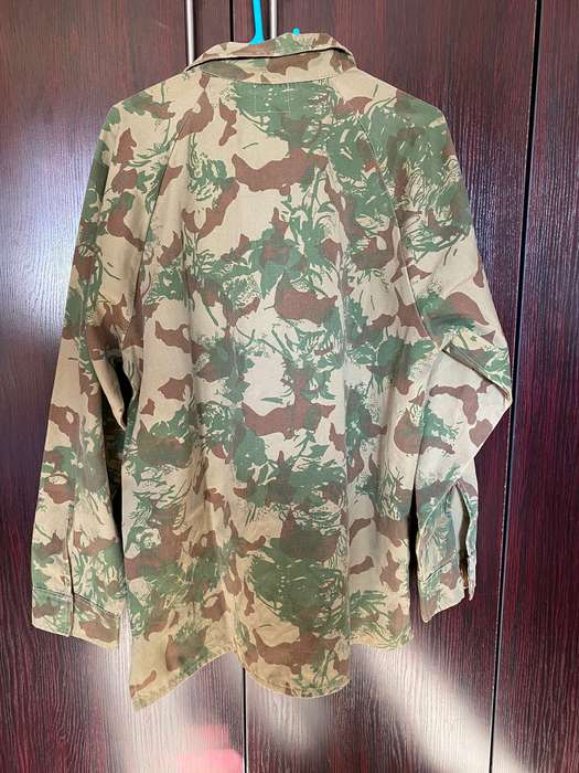 POLICE SPECIAL TASK FORCE 2ND PATTERN CAMO JACKET-SIZE XTRA LARGE-MEASURES 60 CM ARMPIT TO ARMPIT-US