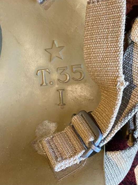 ITALIAN WW2 GAS MASK-IN GOOD CONDITION