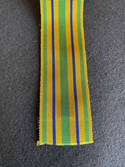 POLICE 20 YEAR SERVICE MEDAL RIBBON-FULL SIZE-SOLD IN LENGTHS OF 30CM