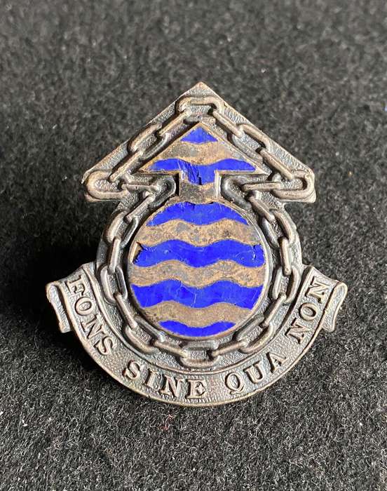 ORDNANCE SERVICE CORPS CAP BADGE-WORN FROM 1970'S- 2 X SCREW LUGS