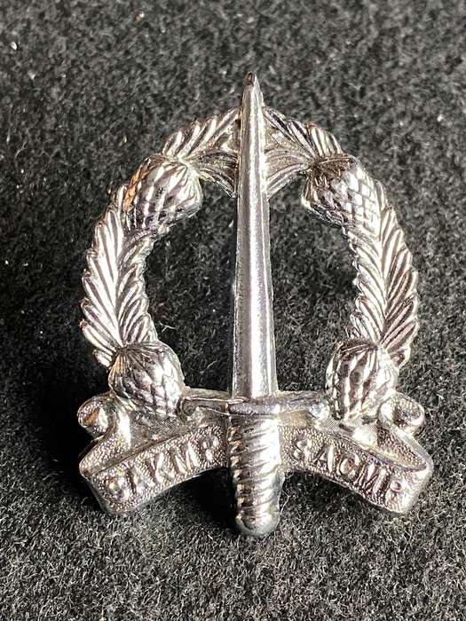 SACMP CAP BADGE-CHROME -WORN FROM 1970'S- 2 X SCREW LUGS