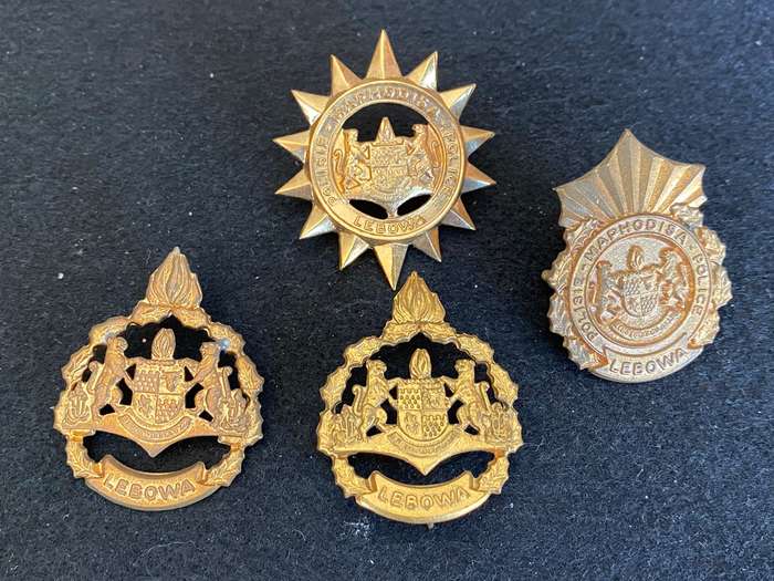 LEBOWA POLICE CAP BADGES AND RANKS