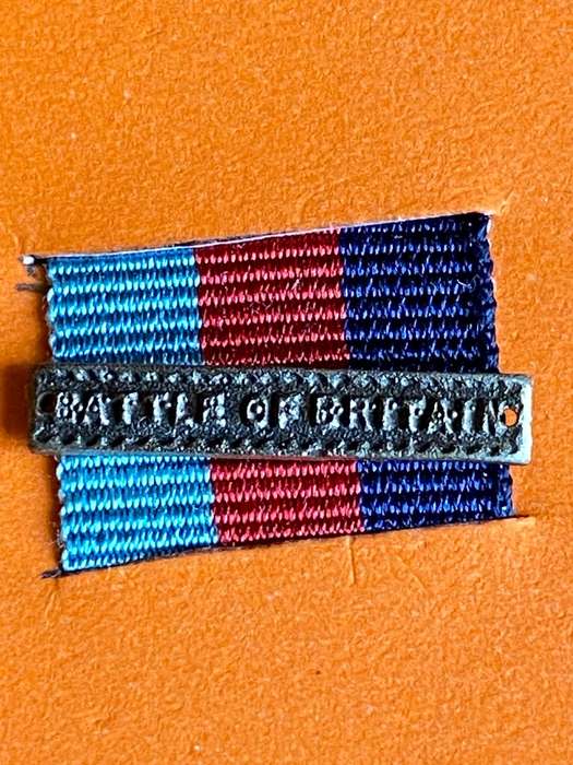 MINIATURE BATTLE OF BRITIAIN CLASP