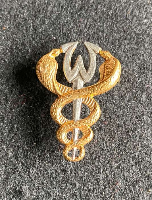 SAMS, BI/METAL WELFARE OFFICERS BREAST BADGE-APPROVED 1975- 3 PINS