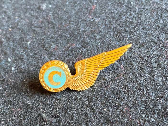 SAAF CHEF,MESS DRESS BADGE- GILT- 2 PINS