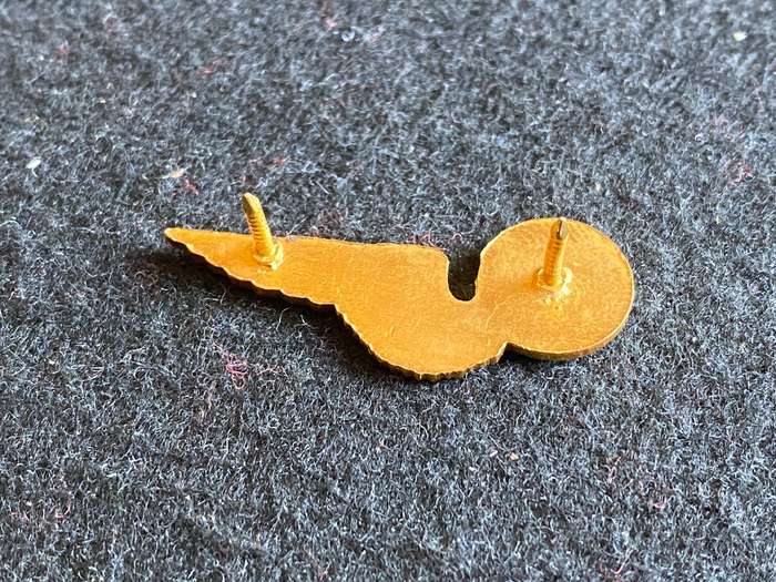 SAAF CHEF,MESS DRESS BADGE- GILT- 2 PINS