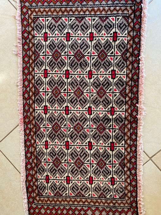 HAND KNOTTED TARKOMAN PERSIAN CARPET-CONDITION UNUSED-MEASURES 102X46 CM