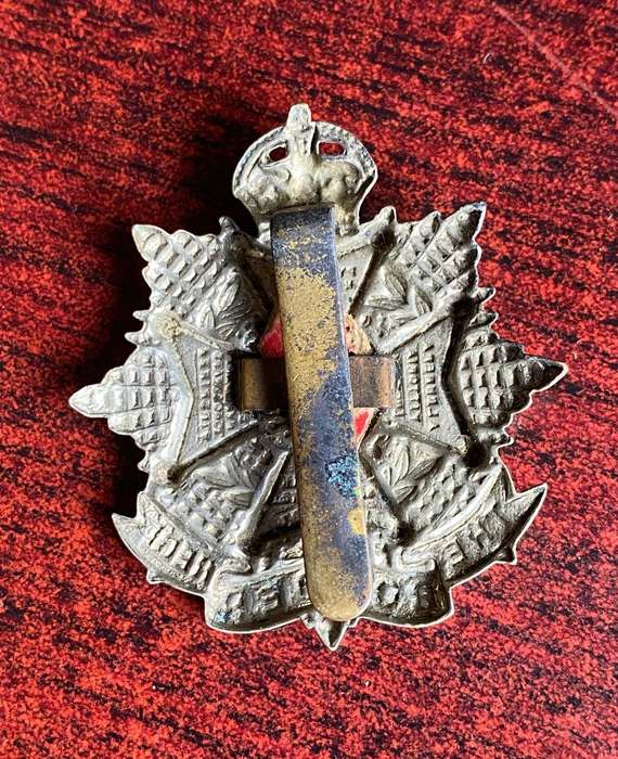 BORDER REGT. CAP BADGE-1901-1953