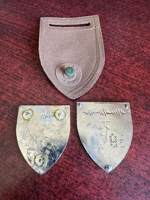 2 SIGNAL REGT. FLASH PAIR AND ONE COY TUPPER-SOLD TOGETHER- ONE PIN MISSING-PINS REPLACED ON ONE FLA