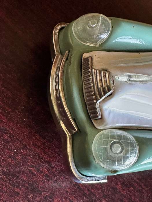 VINTAGE 1960'S LUCKY TIN LITHO FRONT ENGINE FRICTION TOY CAR-MEASURES 22 CM