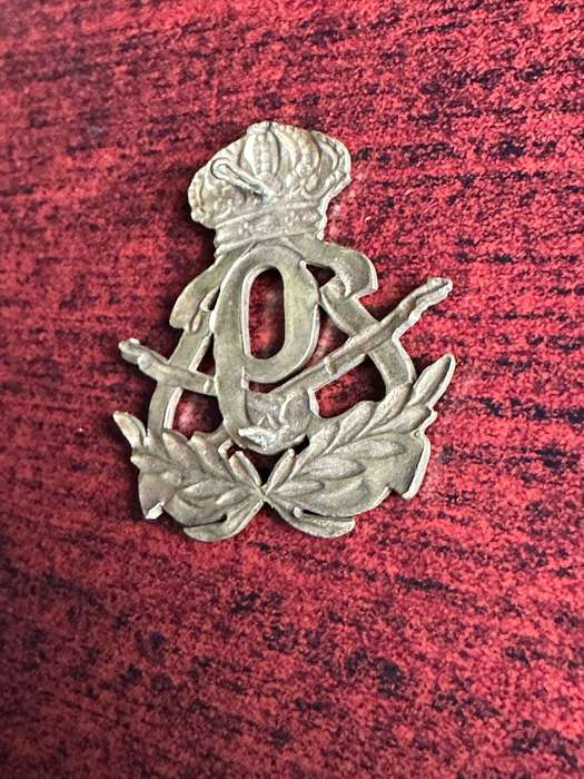 WW2 -BELGIUM 9TH INFANTRY DIVISION CAP BADGE-FOUGHT IN THE BATTLE OF BELGIUM