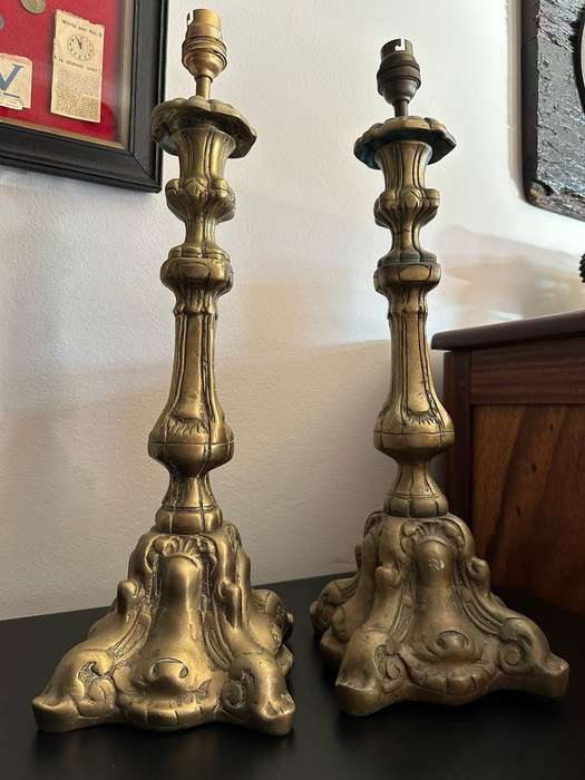 PAIR OF VINTAGE SOLID BRASS ORNATE LANTERNS-ITALIAN ROCOCO STYLE,ALTAR TABLE LAMPS WITH FOLIAGE DES