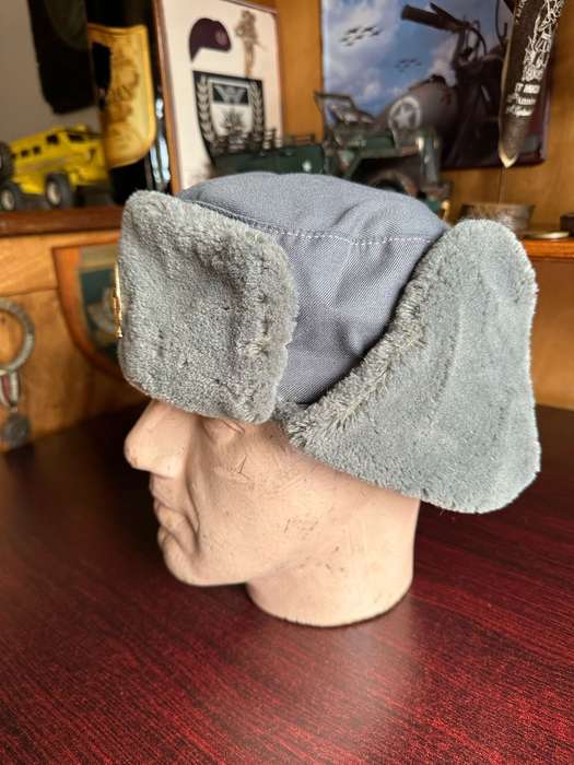 ORIGINAL RUSSIAN USHANKA (AUTHENTIC) MILITARY- SIZE 57