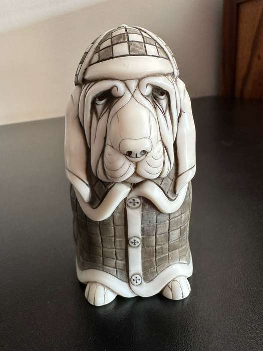 JOHN BICCARD,CRUSHED MARBLE ,SHERLOCK HOUND SCULPTURE 110MM-GOOD CONDITION