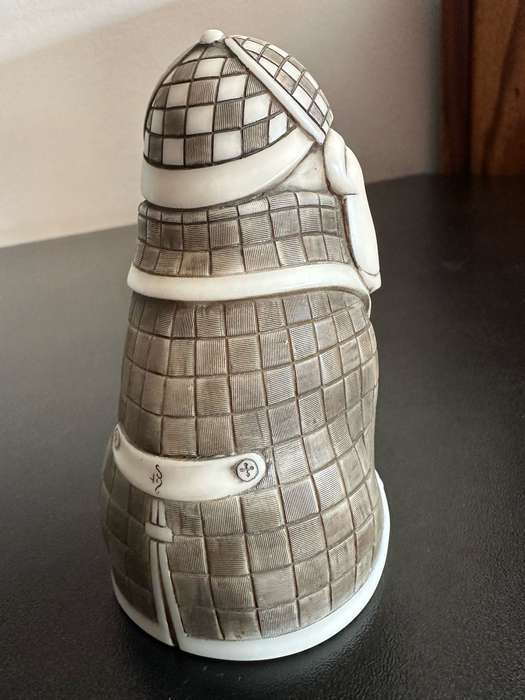 JOHN BICCARD,CRUSHED MARBLE ,SHERLOCK HOUND SCULPTURE 110MM-GOOD CONDITION
