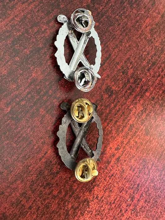 NAMIBIA GENERALS RANK BADGES-PINS INTACT