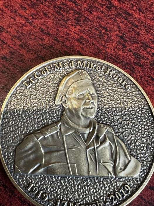 LT. COL. HOARE CHALLENGE COIN NO 18 OF ONLY 100 MADE WITH CERTIFICATE OF AUTHENTICITY (ORIGINAL SIGN