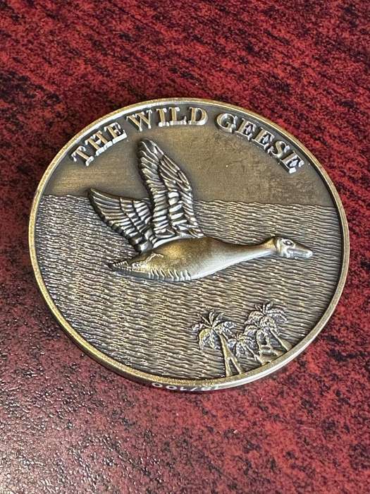 LT. COL. HOARE CHALLENGE COIN NO 18 OF ONLY 100 MADE WITH CERTIFICATE OF AUTHENTICITY (ORIGINAL SIGN