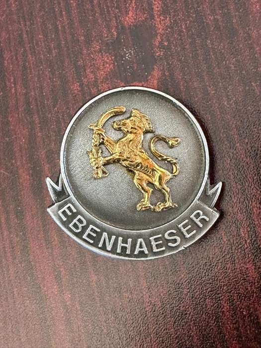 9 SA infantry beret badge. Worn late 1980's-1990's. 2 x Screw lugs
