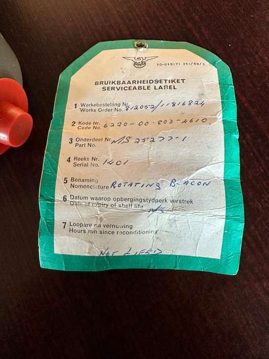 Rotating beacon lite on the Impala jet,serviceable label dated 1975. Working condition,was still sea