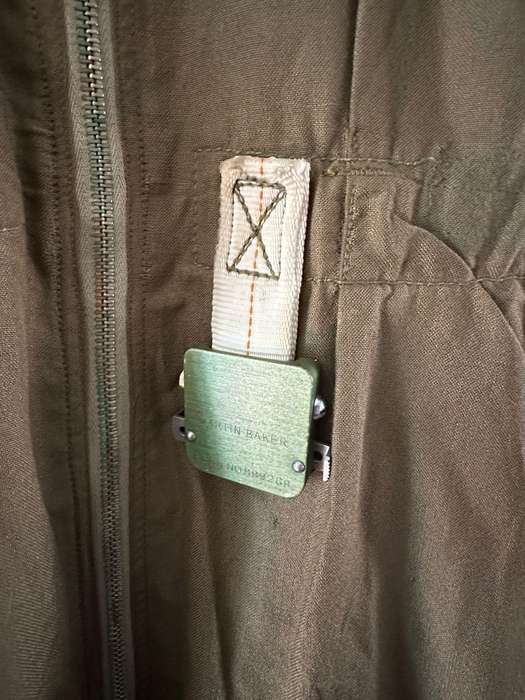 Border war period flight overall. Zips working. Comes with ranks and pilots wing, as well as surviva