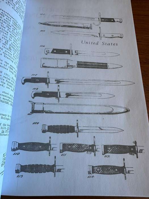 a Primer of world bayonets by John Walter & Gordon Hughes. Facsimile copy of 26 pages