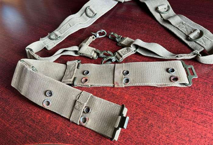 SADF pattern 73 webbing belt + yoke. Extended length on belt is 110 cm.