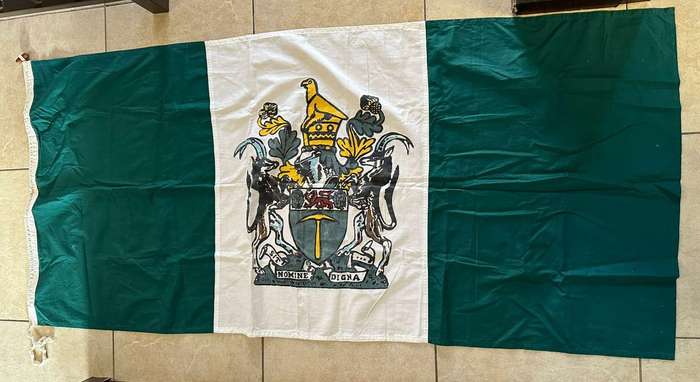 Rhodesian flag (not labelled) Measures 172x 80 cm. Cotton.