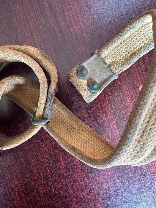 .303 Rifle sling. Brass ends.