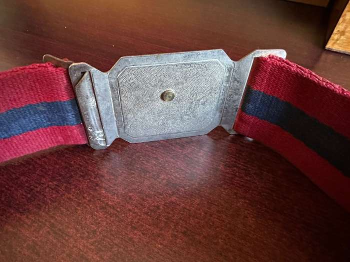 2 Field Engineer Regiment,stable belt. Extended length 104 cm.