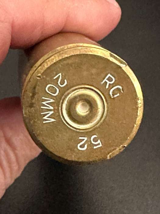 20mm round. Deactivated. Height 18,2 cm