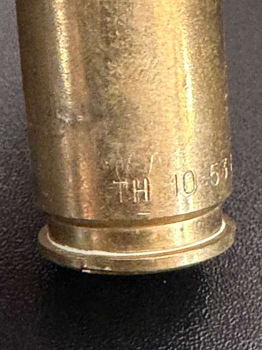 20mm round. Deactivated. Height 18,2 cm