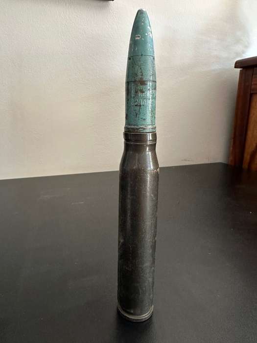 20 mm Round. Deactivated. Height 21,5cm.