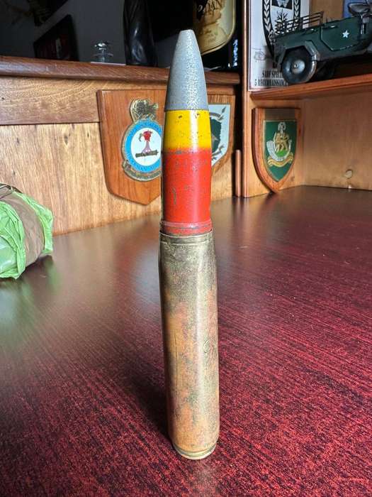 20mm. Round. Deactivated.