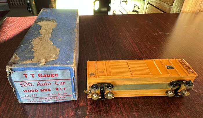 TT Guage(1:120 scale) freight car.