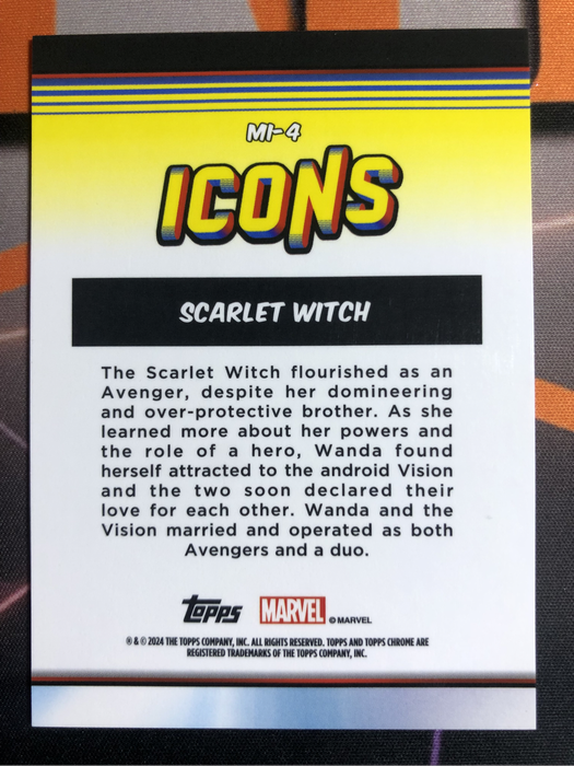 Scarlet Witch Topps chrome 2024 NEAR MINT Marvel trading card