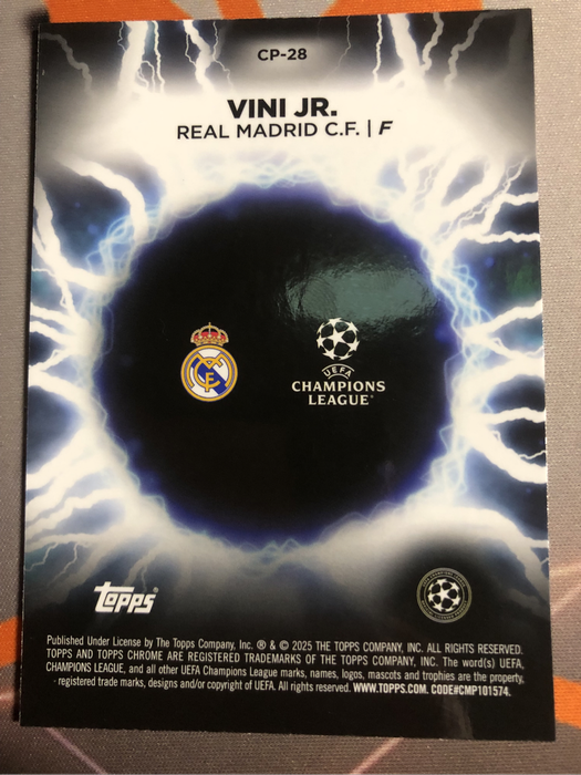 Vini Jnr HIGH VOLTAGE Refractor NEW Topps Chrome 2025 soccer trading card