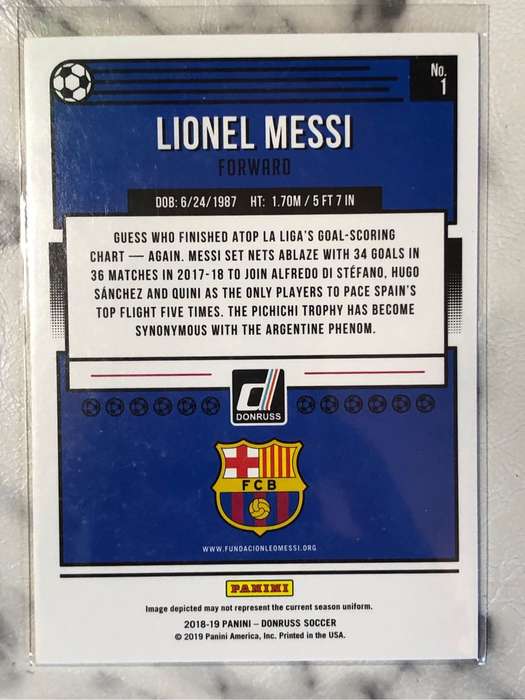 Lionel Messi FC Barcelona RARE 2018-2019 Donruss Soccer trading card